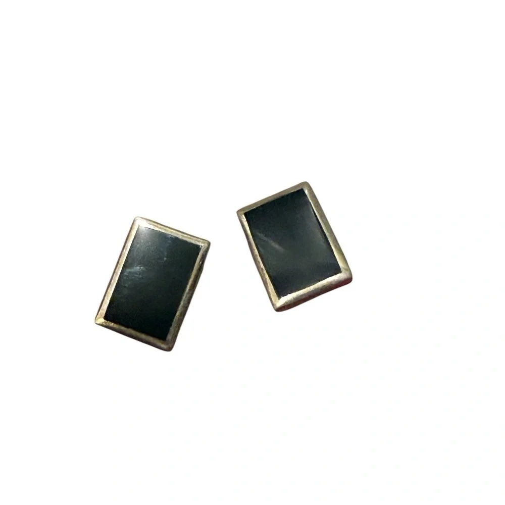 Two pairs of Elegant Black and Silver Cufflinks Set. Both is sliver ,925 stamps